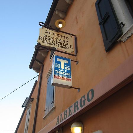 Albergo Al Platano カプリーノ・ヴェロネーゼ エクステリア 写真